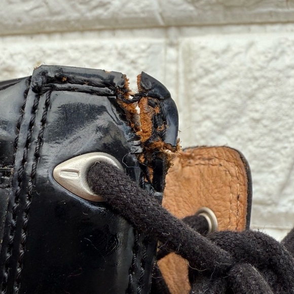 John Fluevog Tall Angels Bill Black Patent leather 12 Eye Combat Boots - Picture 6 of 14